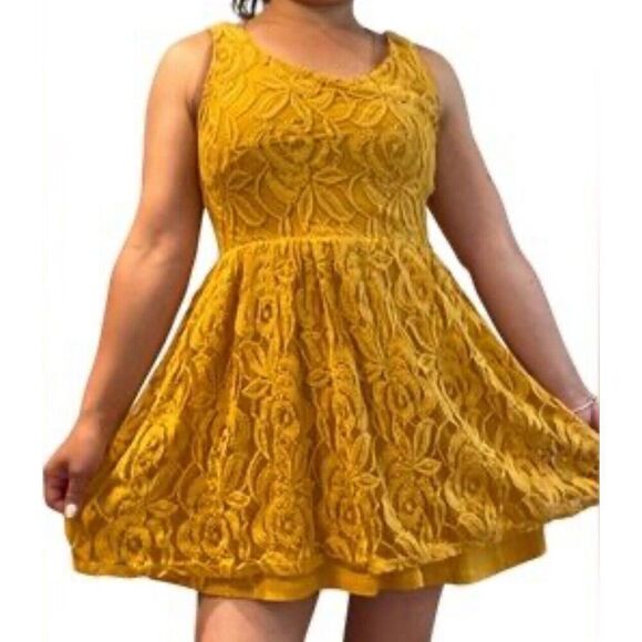 ANTHROPOLOGIE MOULINETTE SOEURS Lace Overlay Summer Dress Size Small EUC - Picture 1 of 9